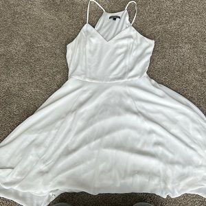 Express size 2 white flowy dress